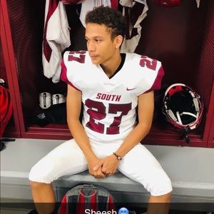 Meet your Posher, Jay